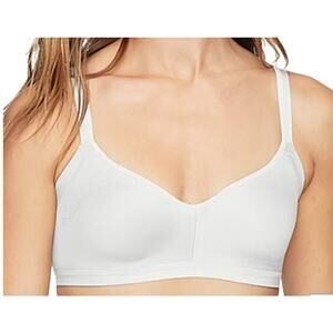 Warners Women's Medium White Seamless Stretch Wireless Lightly Lined Comfort Bra